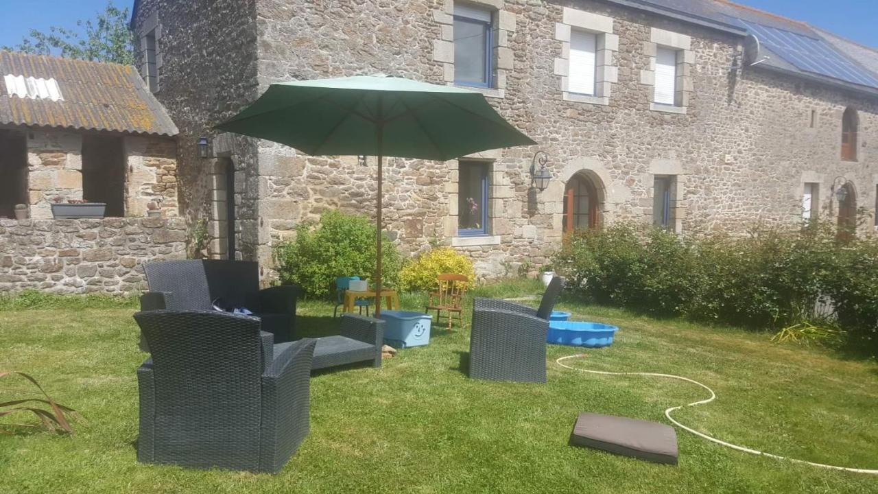 La Poissonnais Apartment Saint-Lormel Екстериор снимка