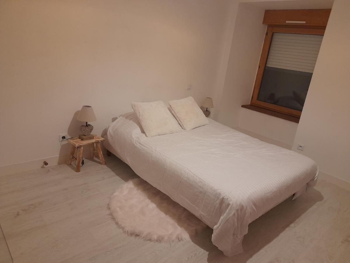 La Poissonnais Apartment Saint-Lormel Екстериор снимка